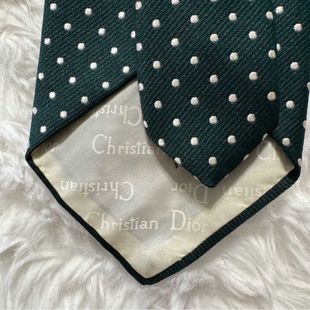 Dior Elegant Green and White Polkadots Neck Tie - Picture 4 of 8